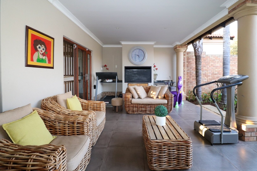 3 Bedroom Property for Sale in Wilkoppies North West